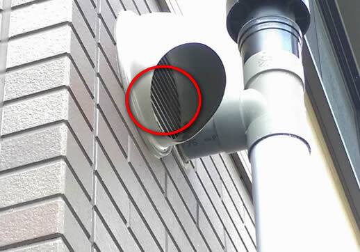 スズメバチ注意点換気口ダクト